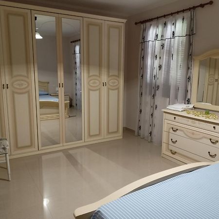 Villa Iliria Ripa Екстериор снимка