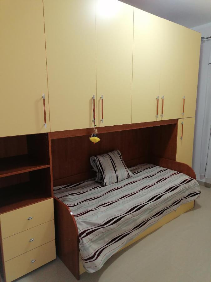 Villa Iliria Ripa Екстериор снимка
